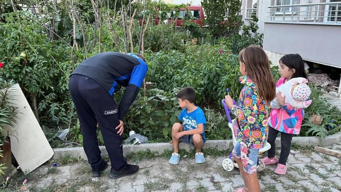Yaralı Martıya Mahalleli Sahip Çıktı