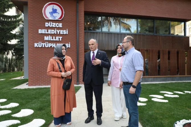 Atıl Binadan, Butik Kütüphaneye