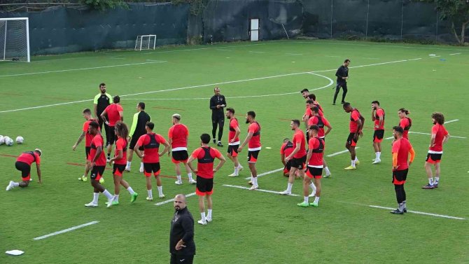 Hatayspor, Volkan Demirel İle Çalışmalarına Başladı