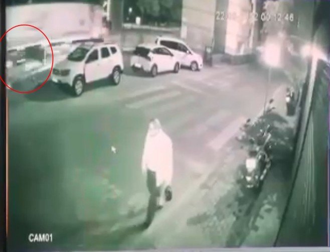 5 Arkadaşın Takla Atan Otomobilden Burunları Kanamadan Çıktığı Kaza Anı Kamerada
