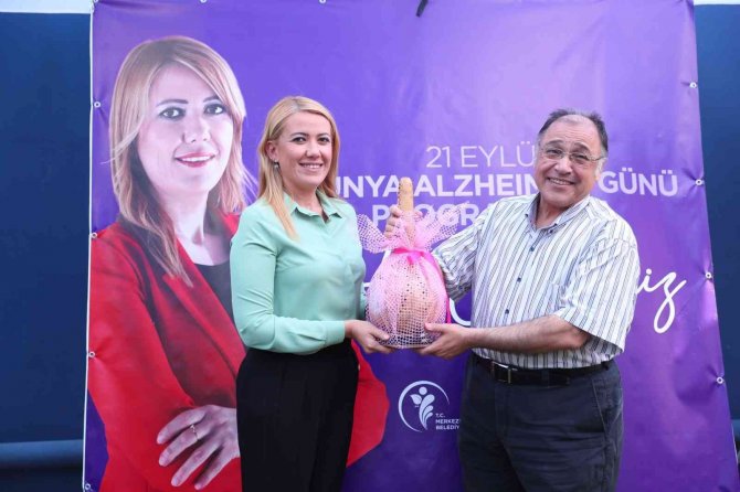 Dünya Alzheimer Farkındalık Günü’nde Bir Araya Geldiler