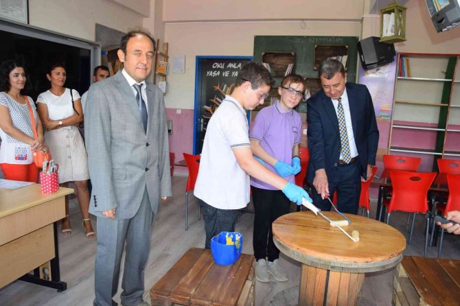 Kasapçayırı İ̇lk Ve Ortaokulu’na "Çevre Dostu Okul" Unvanı