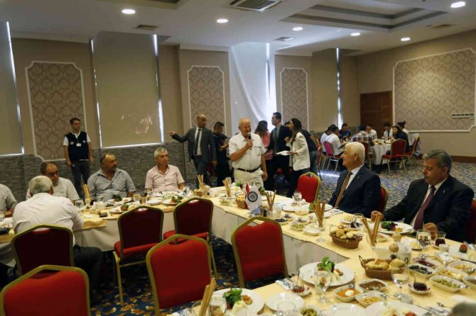 Başkan Gürün Dalaman Muhtarları İle Bir Araya 3eldi