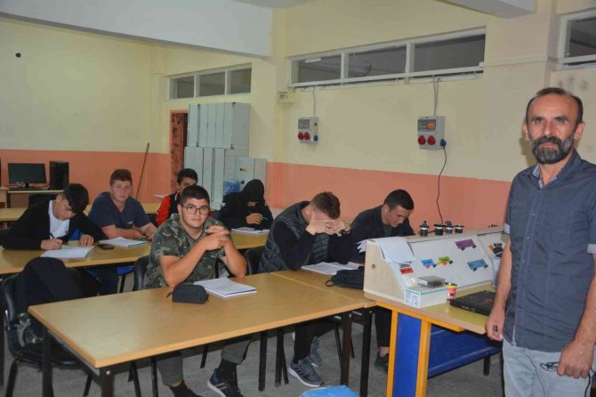 Mesleki Eğitim Hem Meslek Hem De İş Sahibi Yapıyor