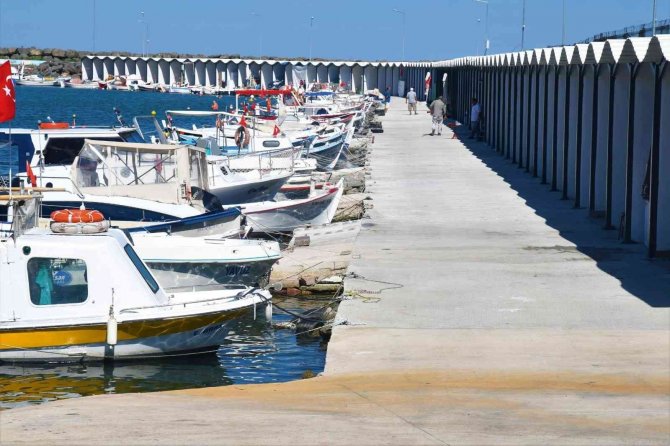 Amatör Balıkçılara 171 Kulübe