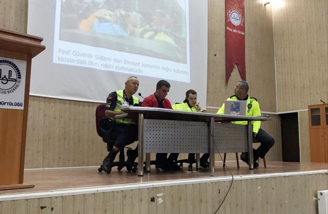 Okul Servis Araç Sürücülerine Eğitim