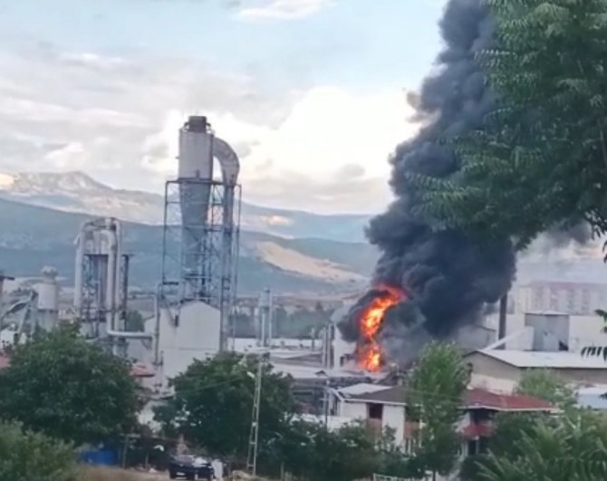 Samsun’da Orman Ürünleri Fabrikasında Yangın