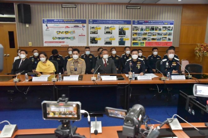 Tayland’da 26 Kaçak Lüks Araca El Konuldu