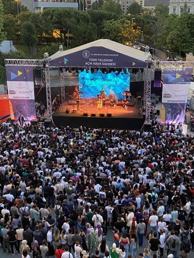 Türk Telekom Açık Hava Sahnesi’nde Sanat Ve Eğlence İçin Geri Sayım Başladı