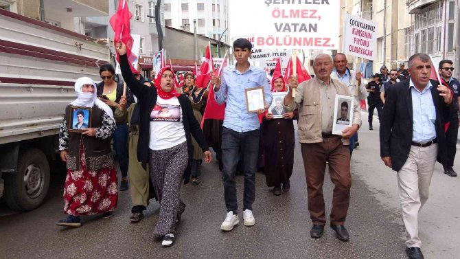 Ailelerin Evlat Nöbeti 45’inci Haftasında