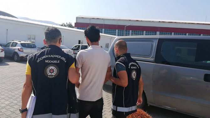 Osmaniye’de 6 Düzensiz Göçmen Yakalandı