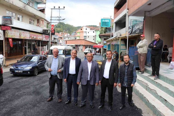 Selden Zarar Gören Beldenin Yolları Asfaltlanıyor