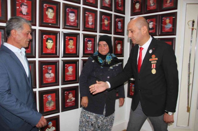 Şehit Ailesinin Yüreğini Ferahlatan Haber Mi̇t’ten Geldi