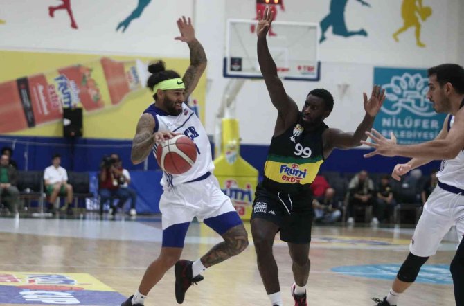Frutti Extra Cup’ta Frutti Extra Bursaspor, Finale Yükseldi