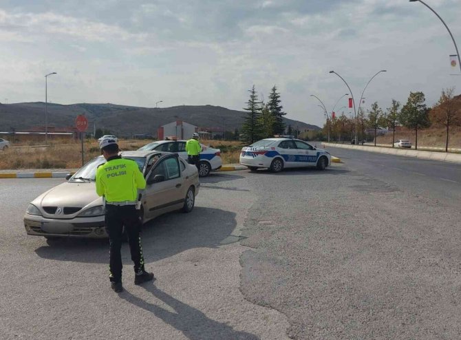 Çankırı’da ‘Dron’ Destekli Trafik Uygulamasında 40 Araca Para Cezası Kesildi
