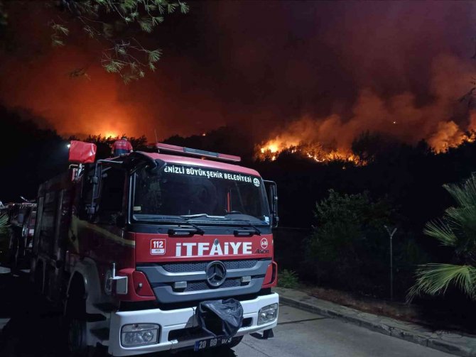 Büyükşehir İtfaiye Ekipleri Marmaris’ten Döndü