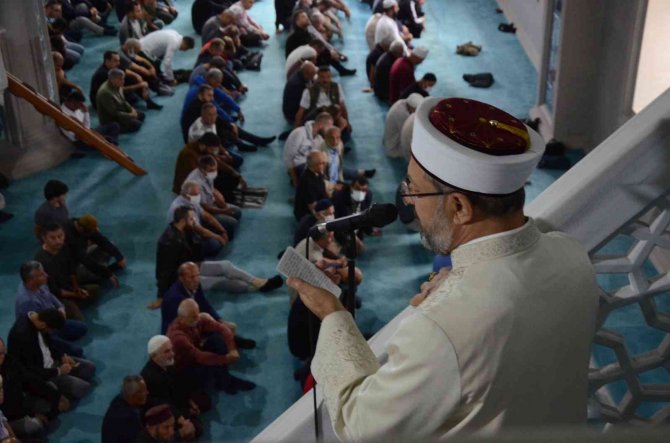 Diyanet İ̇şleri Başkanı Ali Erbaş: “Dinimiz Stokçuluk Ve Karaborsacılıktan Kaçınmayı Emrediyor”