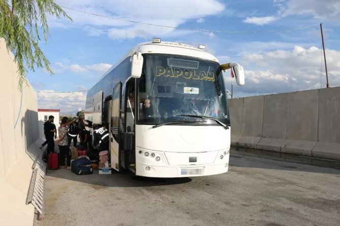Düzensiz Göçle Mücadele Sürüyor