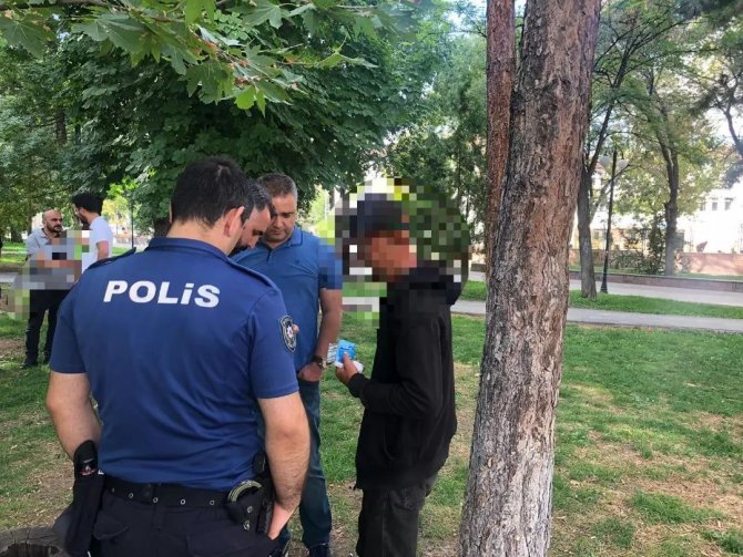 Okul Giriş Ve Çıkışlarında Sıkı Denetim