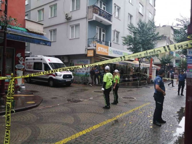 Giresun’da Boşanma Aşamasında Olduğu Eşi Ve Akrabalarını Vurduktan Sonra İntihara Teşebbüs Etti: 3 Ölü