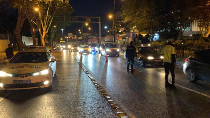 İ̇stanbul’da Helikopter Destekli ’Yeditepe Huzur’ Uygulaması