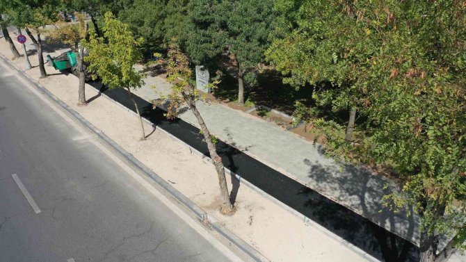 Büyükşehir’den Bisiklet Ve Yaya Yolu Çalışması