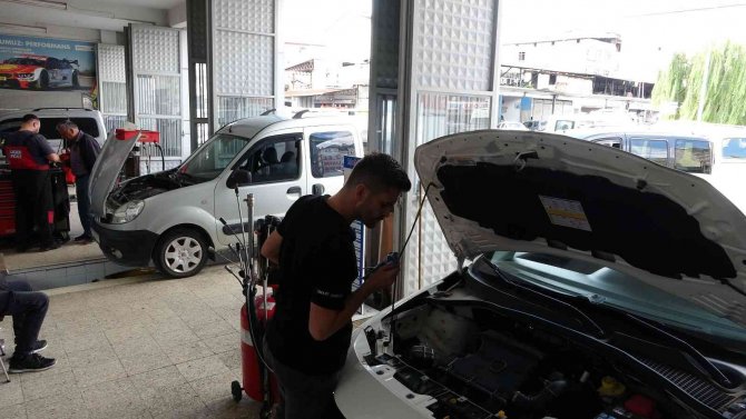 Araçlarda ’Kış Bakımı’ Uyarısı