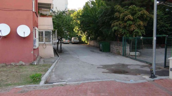 Gençlerin Kavgası Kanlı Bitti: 3 Yaralı