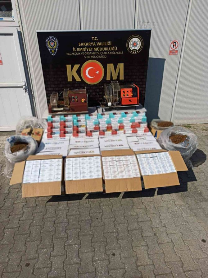 Sakarya’da Sahte Alkol, Para Ve Kaçak Tütün Operasyonu: 3 Gözaltı