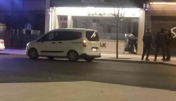 Tekirdağ’da Kar Maskeli Hırsızlık Çetesi Kameraya Yansıdı