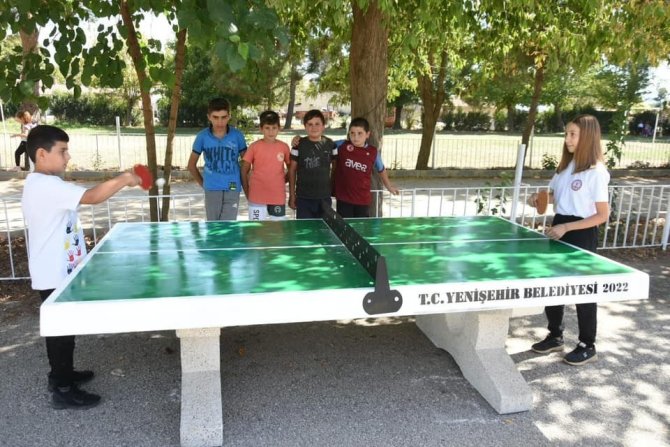 (Cumaya) Yenişehir Belediyesi Okullara Tenis Masası Dağıttı