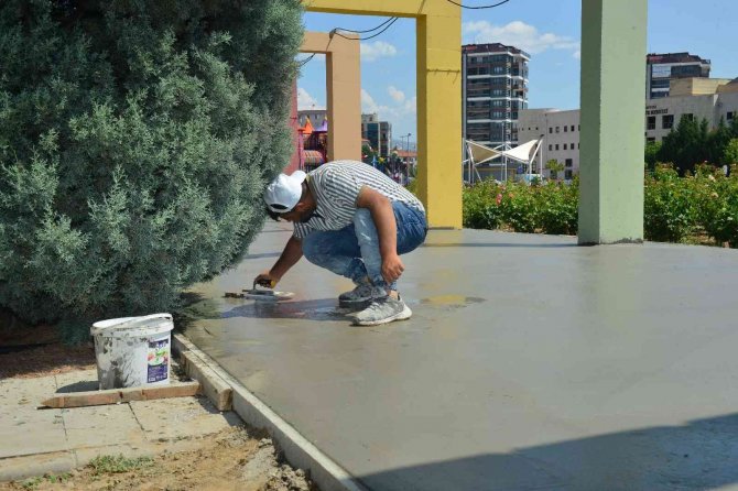 Uşaklının Uğrak Noktası Ata Park Yenileniyor