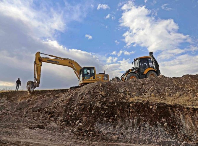 Tuşbalı Çiftçiler Arazilerine Daha Güvenli Ulaşacak