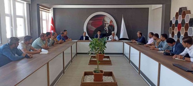 Batman’da Stk Başkanlarına Derneklerin İşleyişi Eğitimi Verildi