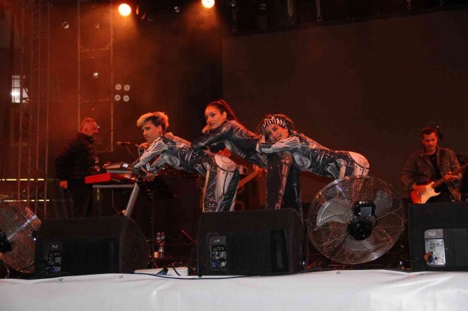 Çan’ın 100.yıl Kutlaması Hande Yener Coşkusu