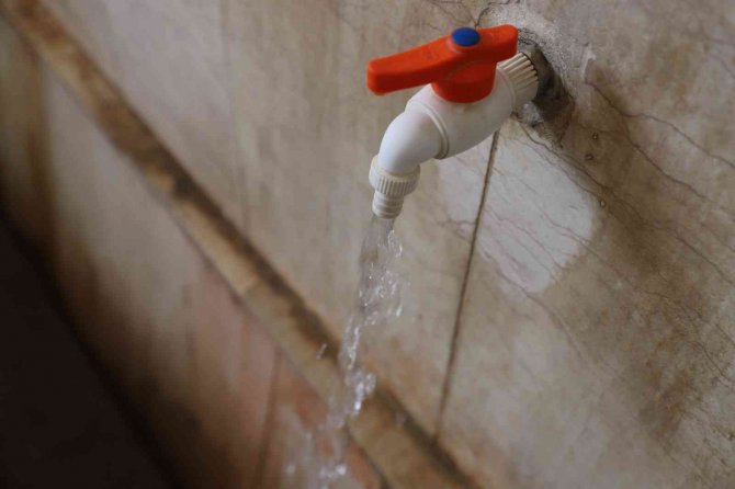 Di̇ski̇’den Kırsal Mahalleye Kesintisiz İçme Suyu