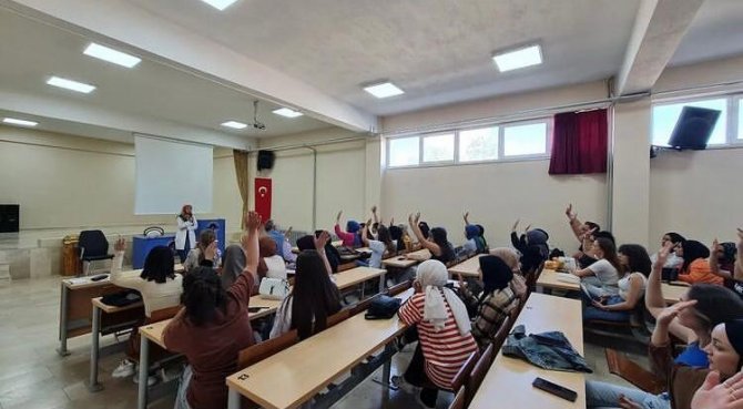 Gediz Üniversite Öğrencilerine Tanıtıldı