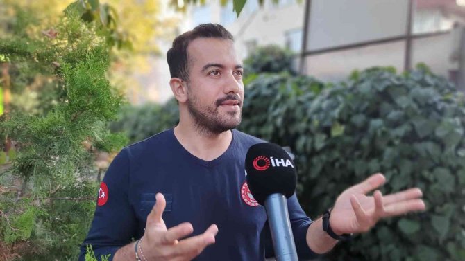 Beşiktaş’ta Kadın Sürücünün Yol Vermediği Ambulansın Şoförü Konuştu