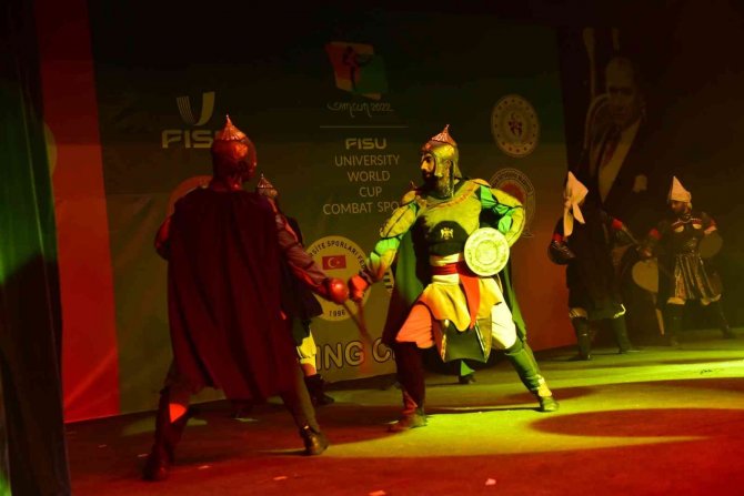 Fısu Üniversiteler Dünya Kupası Dövüş Sporları Seremonisi