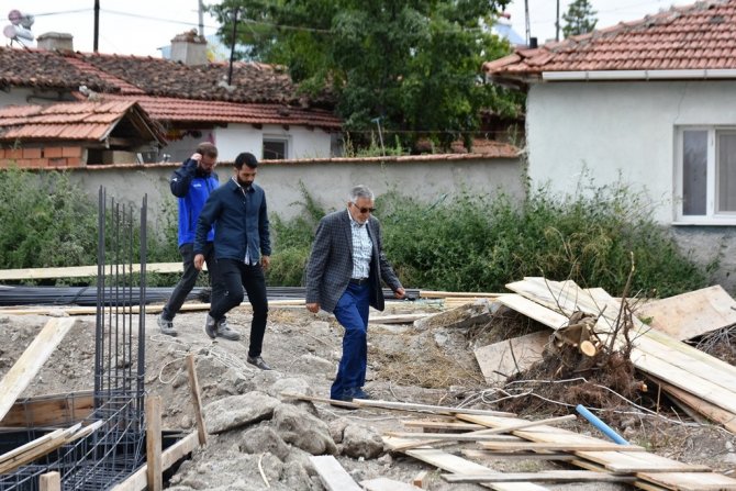 İ̇nönü’de Sosyal Tesis Alanı Projesi Çalışmaları Devam Ediyor