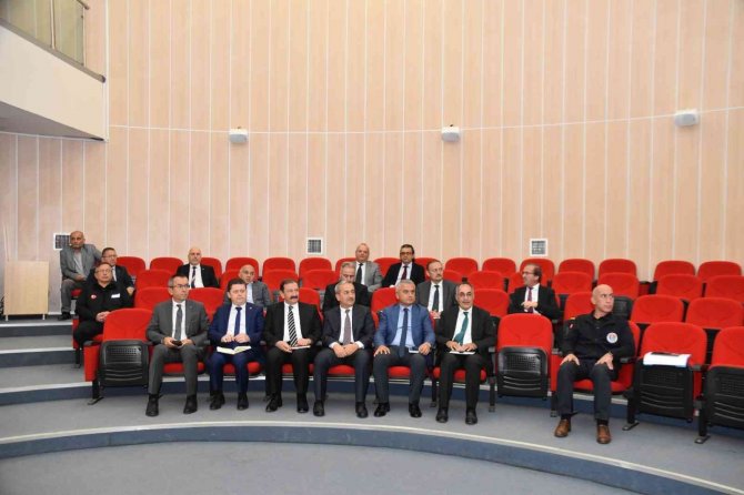 İ̇l İ̇dare Şube Müdürleri Toplantısı Yapıldı