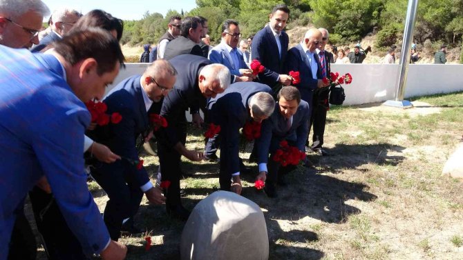 Bakan Ersoy: "Şehitliklerimizin İhyası, Bizim En Önem Verdiğimiz Konuların Başında Geliyor”