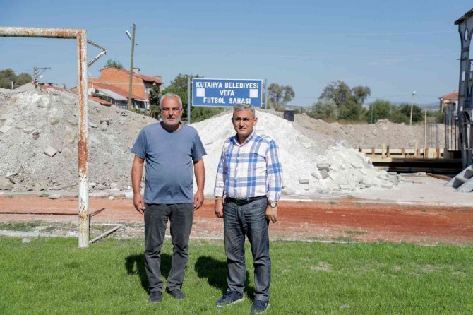 Vefa Futbol Sahası’na Ek Bina