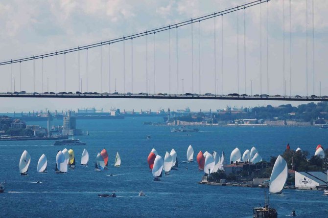 Bosphorus Cup’ta Boğaz Yarışı Nefes Kesti