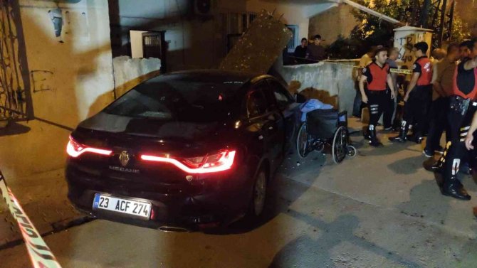Torununun Kınasına Geldi, Çatışmanın Arasında Kalıp Öldürüldü