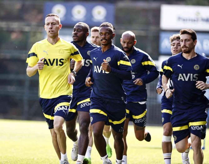 Fenerbahçe’de Derbi Hazırlıkları Sürdü