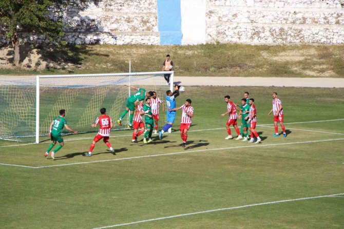 Tff 3. Lig: Amasyaspor Fk: 0 - Nevşehir Belediyespor: 0
