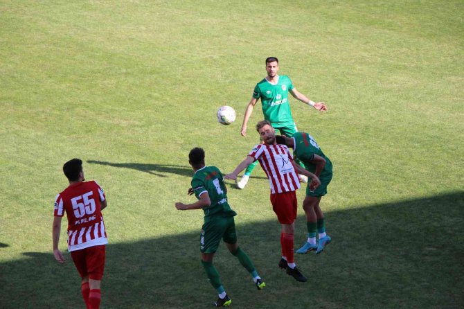 Tff 3. Lig: Amasyaspor Fk: 0 - Nevşehir Belediyespor: 0