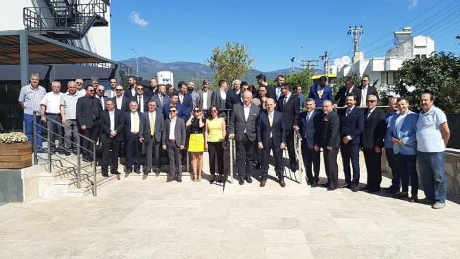 Eto’da Ahmet Çetin Başkan Adaylığını Görkemli Toplantı İle Açıkladı