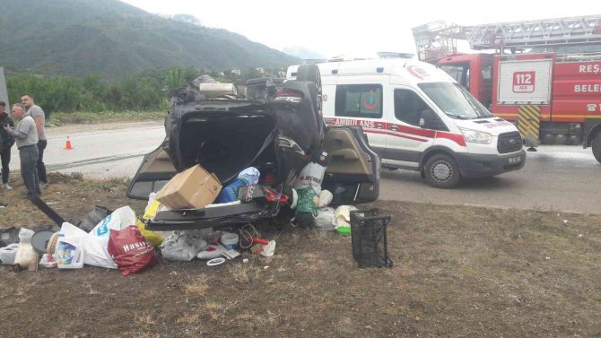 Kamyonetin Çarptığı Cip Takla Attı: 2 Yaralı
